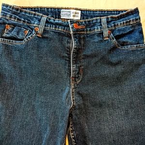 Women's Signature Levi Strauss Blue Jeans Waist Bootcut Misses 12 Medium
